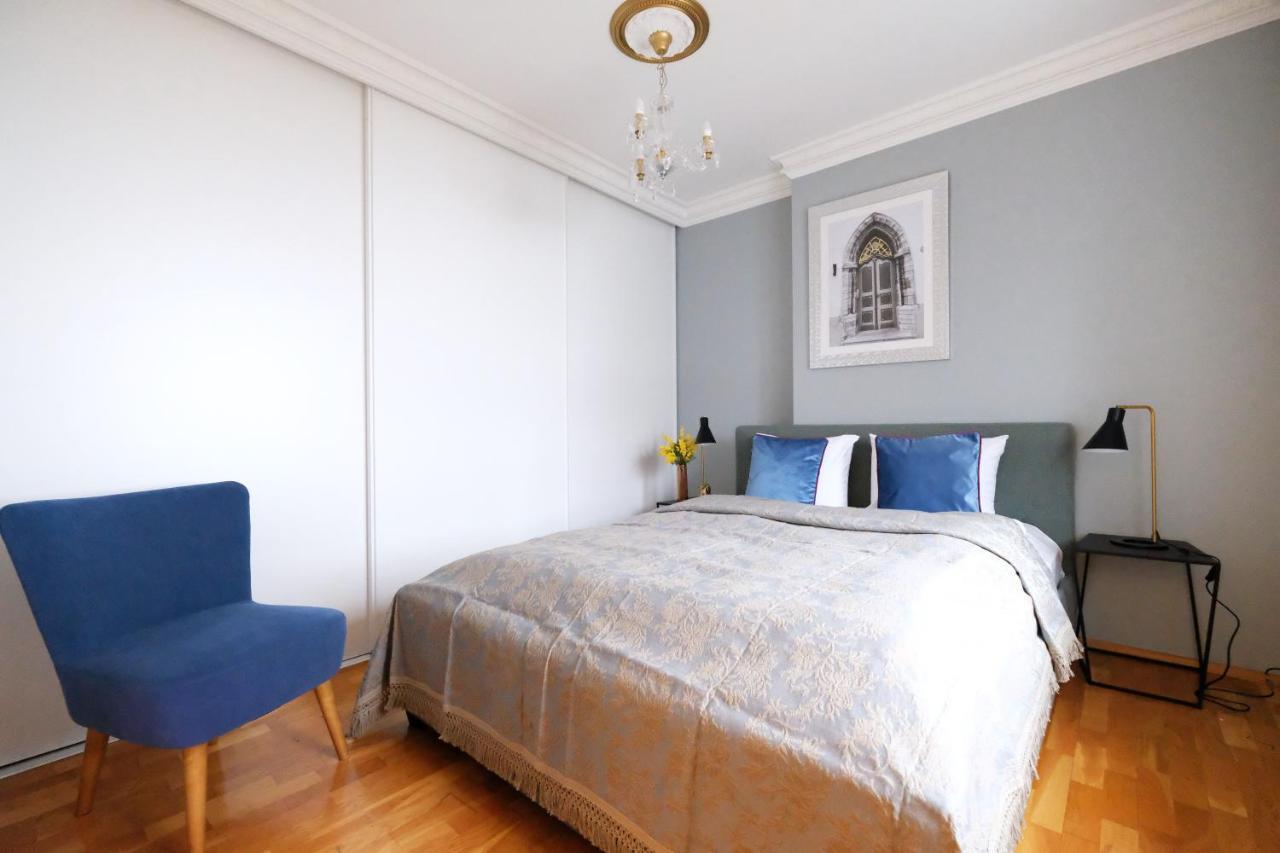 Tallinn City Apartments - 2 Bedroom On Old Town Main Street Viru エクステリア 写真