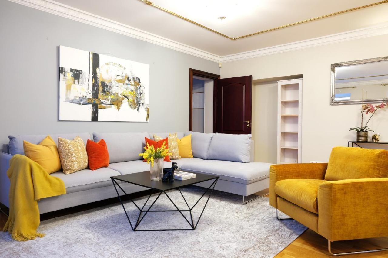 Tallinn City Apartments - 2 Bedroom On Old Town Main Street Viru エクステリア 写真